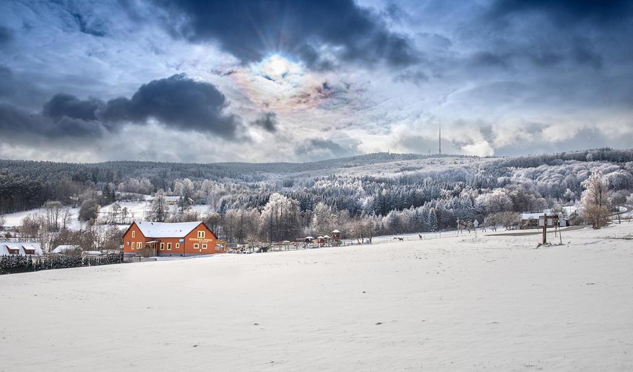 Penzion U Sevcu Holubov ภายนอก รูปภาพ